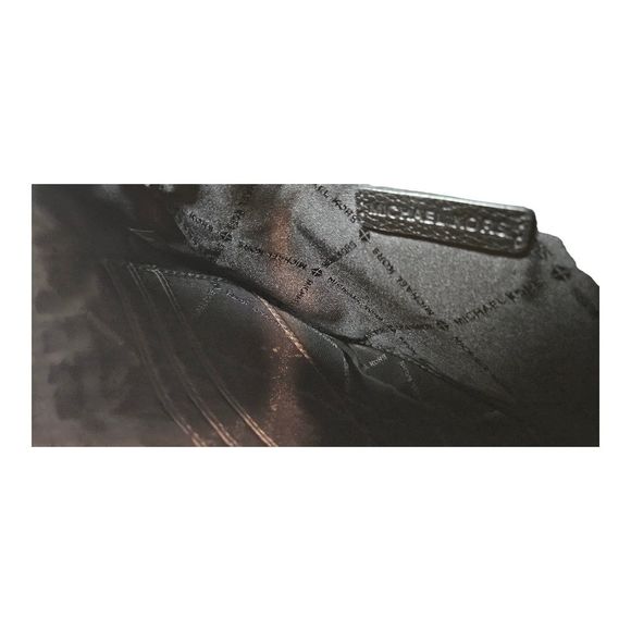 Michael Kors Ladies Black Leather Zip Top Closure Wristlet - Picture 8 of 13